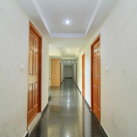 Hotel Srees Tiruchirappalli Екстериор снимка